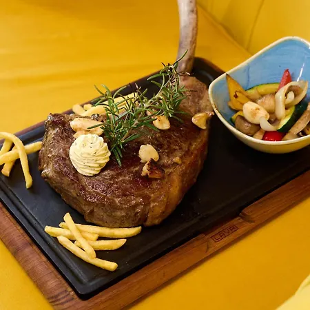 Boutique House Happyellow 3*