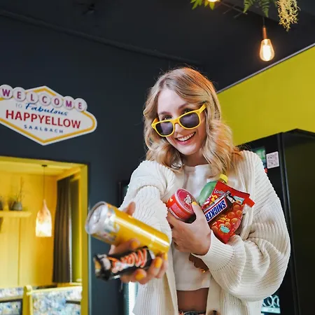 Boutique House Happyellow Bed & Breakfast