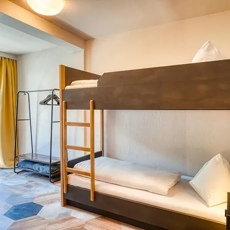 Bed & Breakfast Boutique House Happyellow