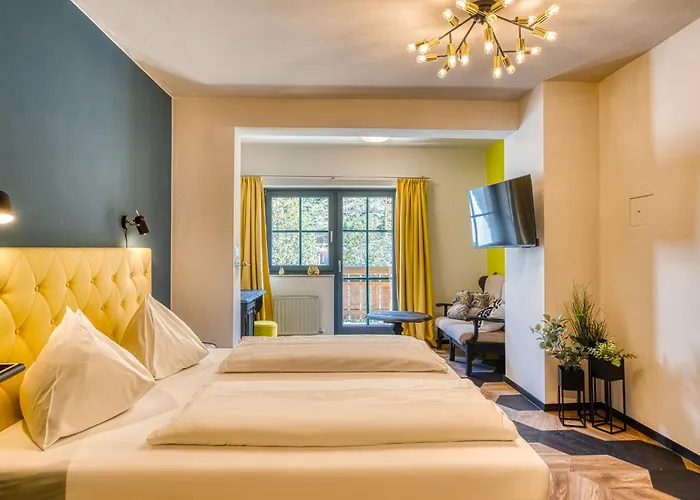 Boutique House Happyellow Saalbach, Inkl Jokercard Couette-café Saalbach-Hinterglemm