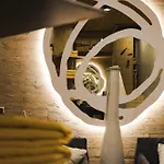 Boutique House Happyellow Bed & Breakfast