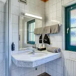 Boutique House Happyellow Bed & Breakfast