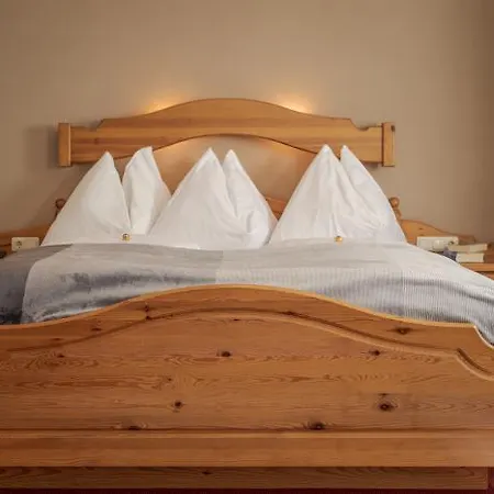 Boutique House Happyellow Saalbach-Hinterglemm
