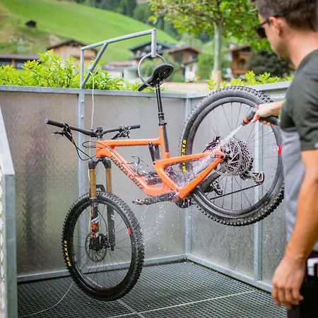 Boutique House Happyellow ベッド・アンド・ブレックファスト