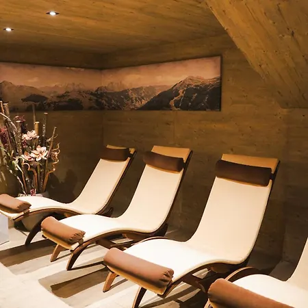 Boutique House Happyellow Saalbach-Hinterglemm