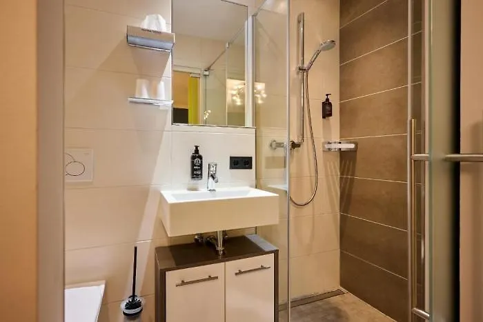 Boutique House Happyellow Bed & Breakfast Saalbach-Hinterglemm