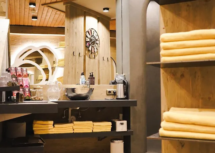 فندق مبيت وإفطار Boutique House Happyellow سالباخ هينترغليم