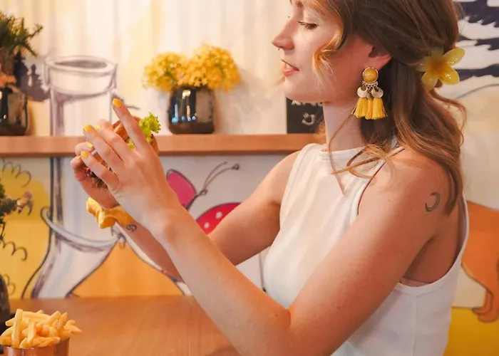 Bed & Breakfast Boutique House Happyellow