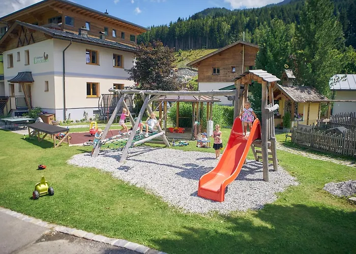 Boutique House Happyellow Nocleg ze śniadaniem 3*